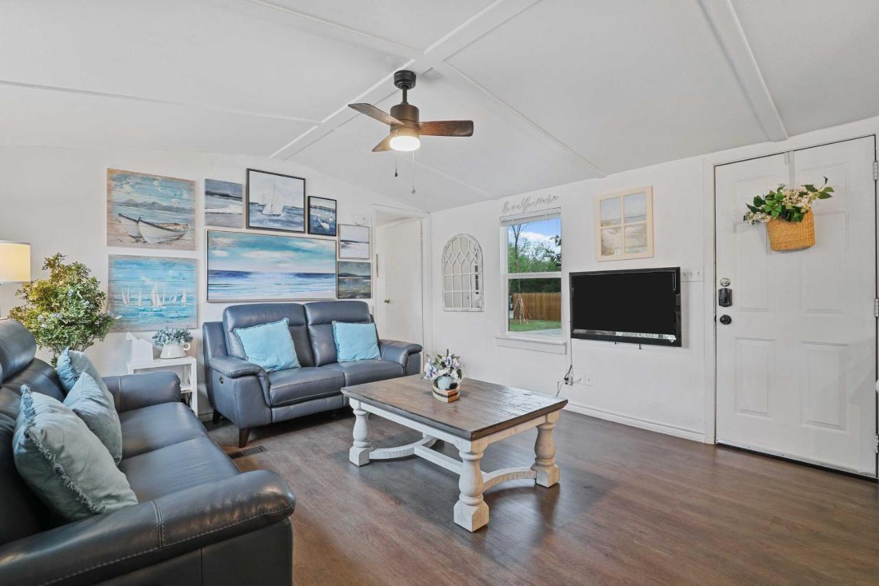 Pet-Friendly Lake Dallas Home Near Lewisville Lake מראה חיצוני תמונה