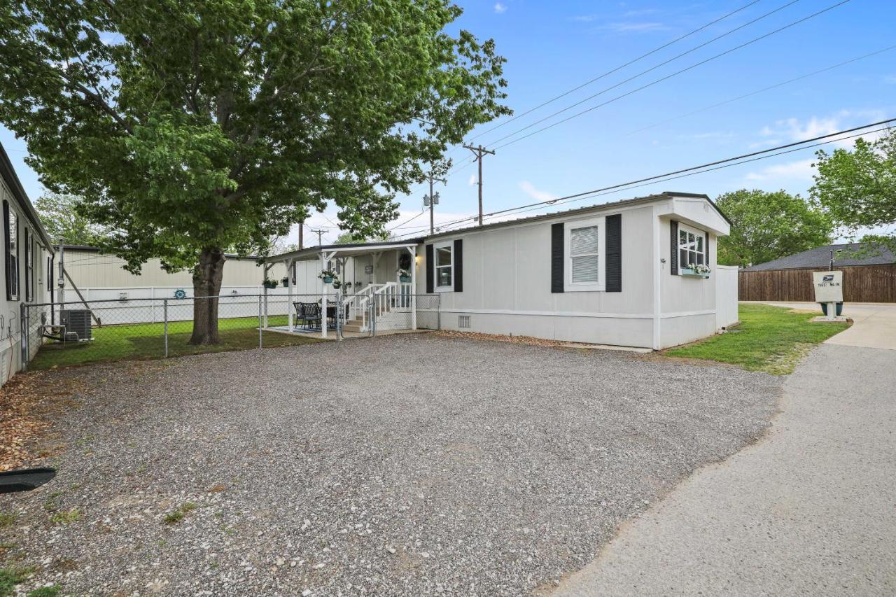 Pet-Friendly Lake Dallas Home Near Lewisville Lake מראה חיצוני תמונה